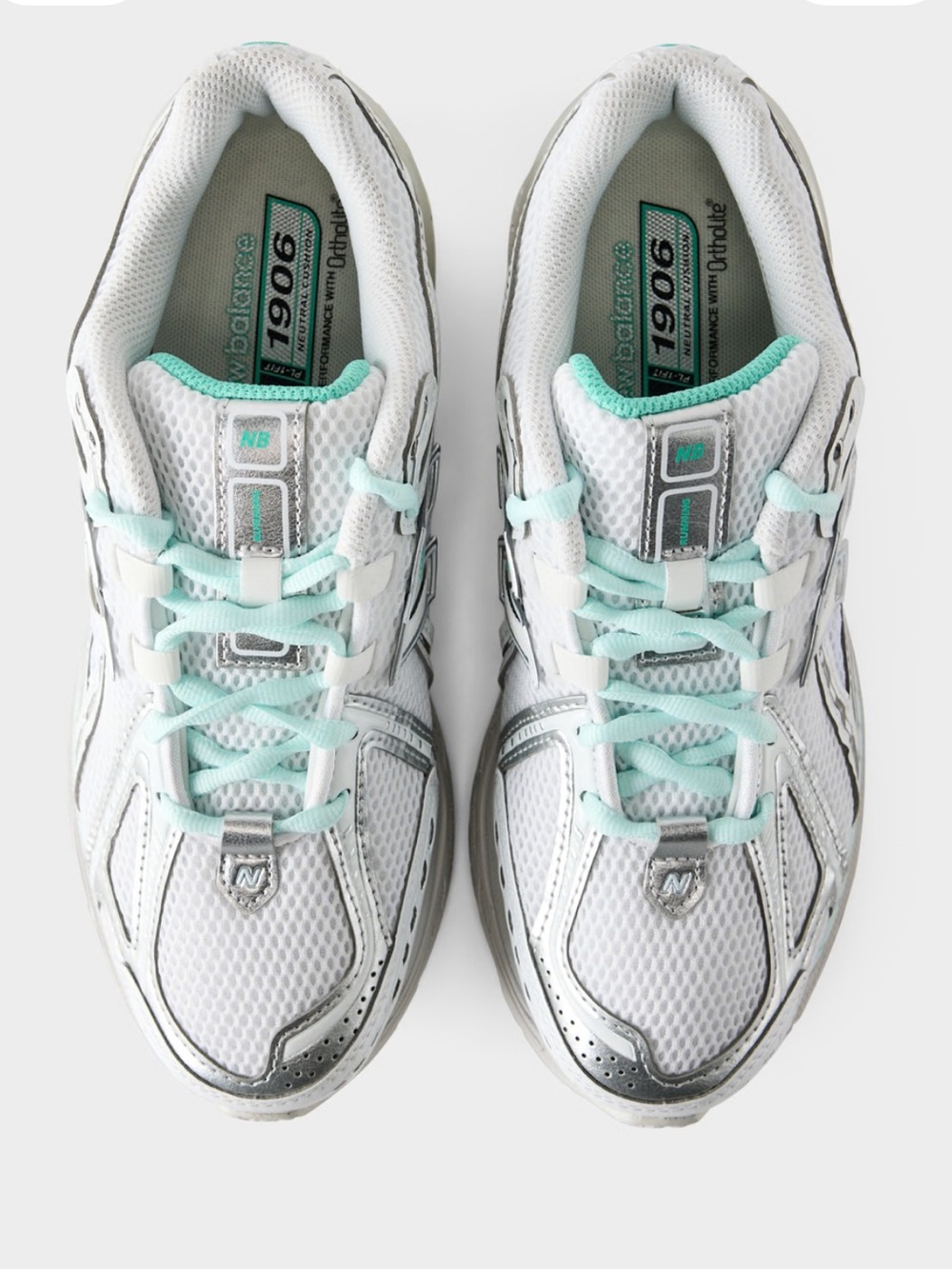NWT New Balance Women's White Sneakers with Mint Accents